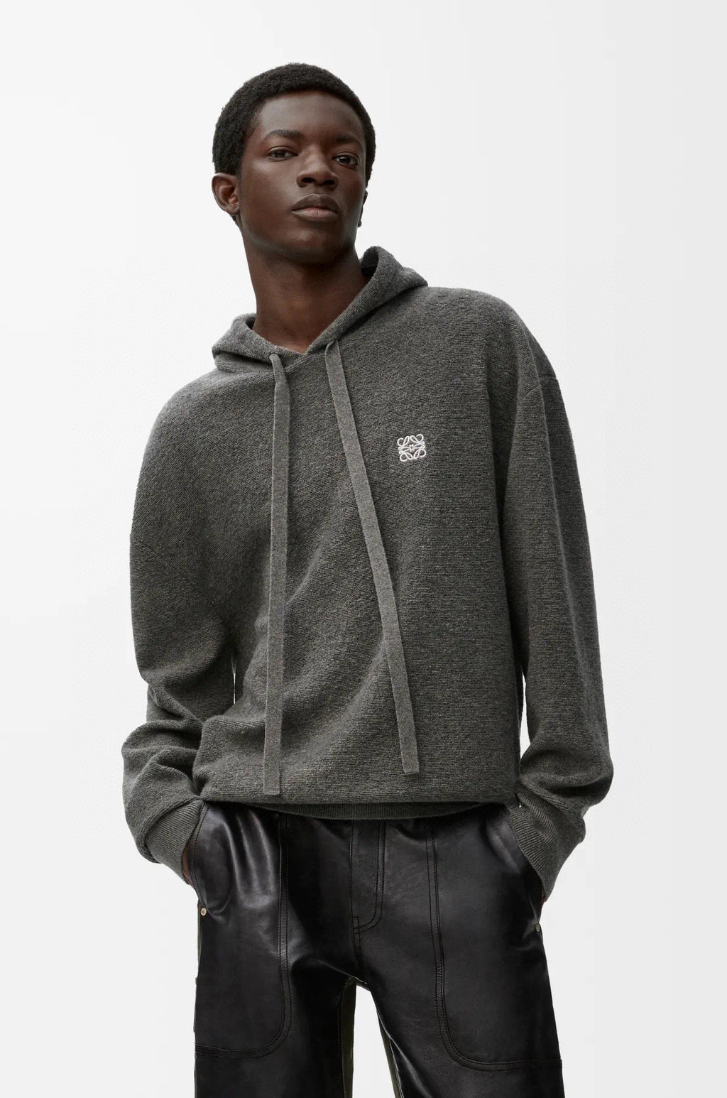 Sweat shirt à capuche laine  Loew 10/10