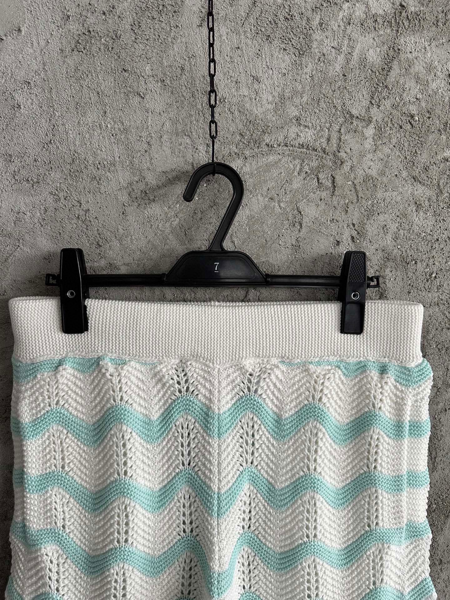 Casa B SHORT COTON CROCHETÉ GRADIENT WAVE