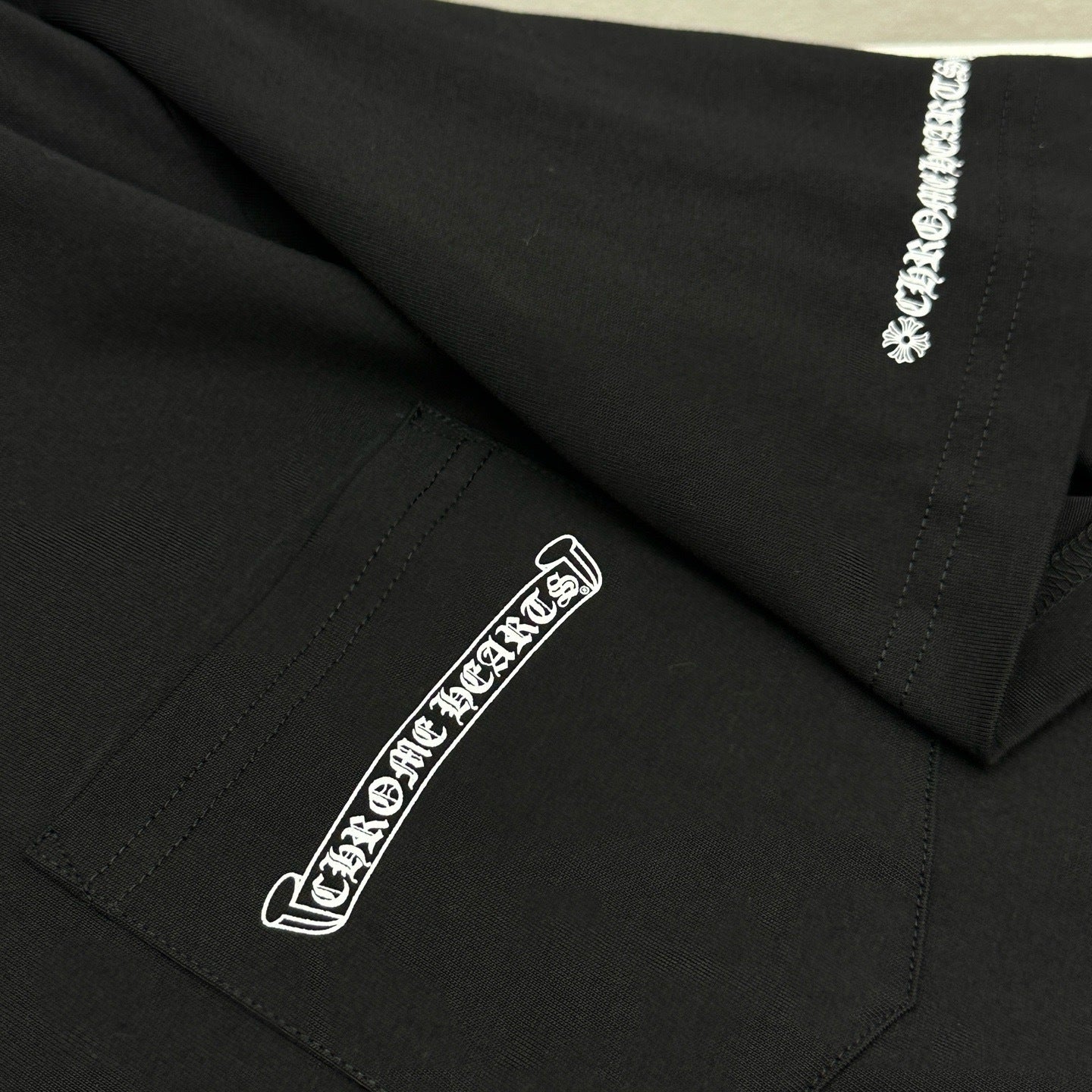 T shirt chrome Black and White