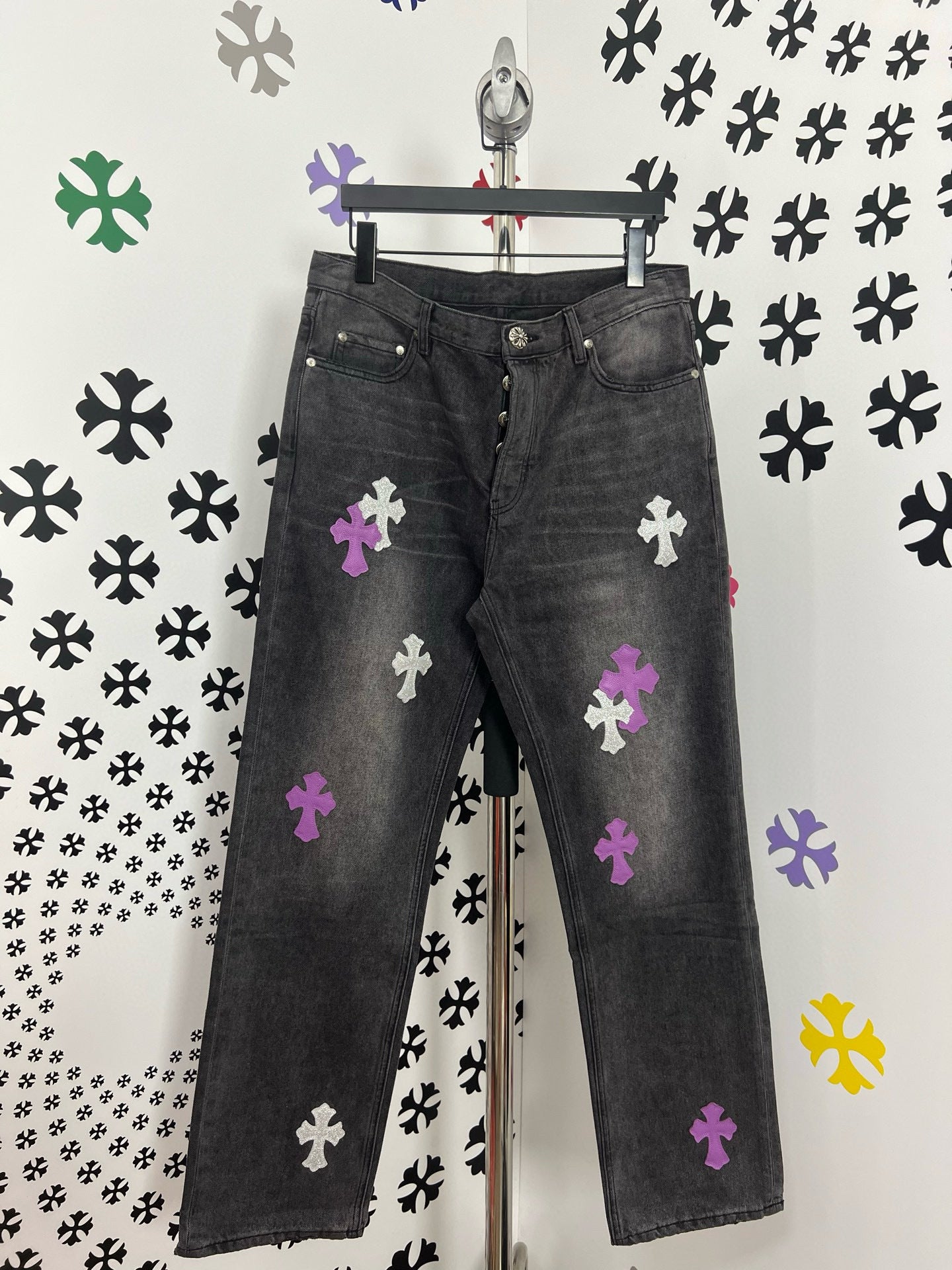 Jean Chrome noir / croix rose