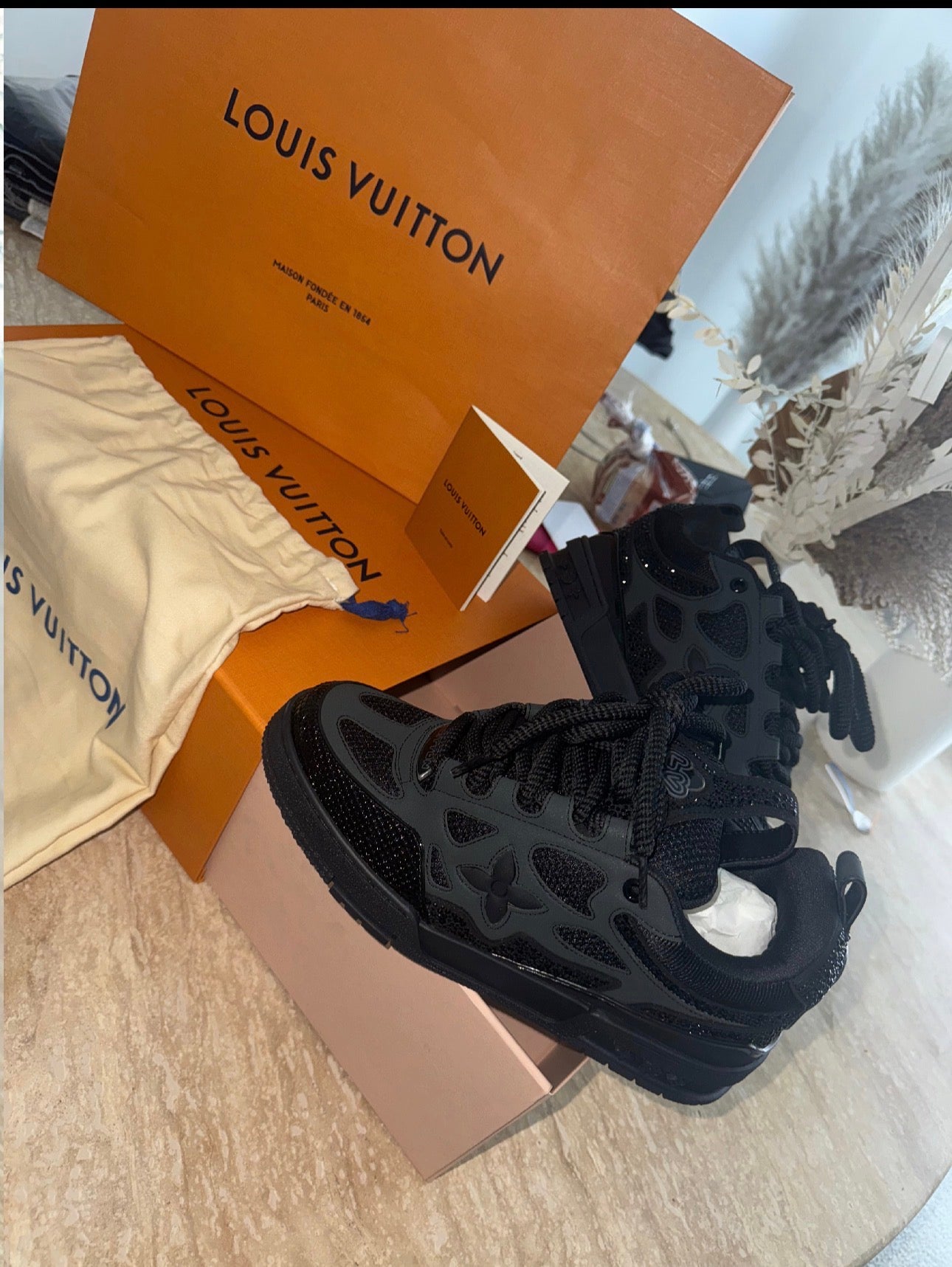 Skate Swarovski noir V3S