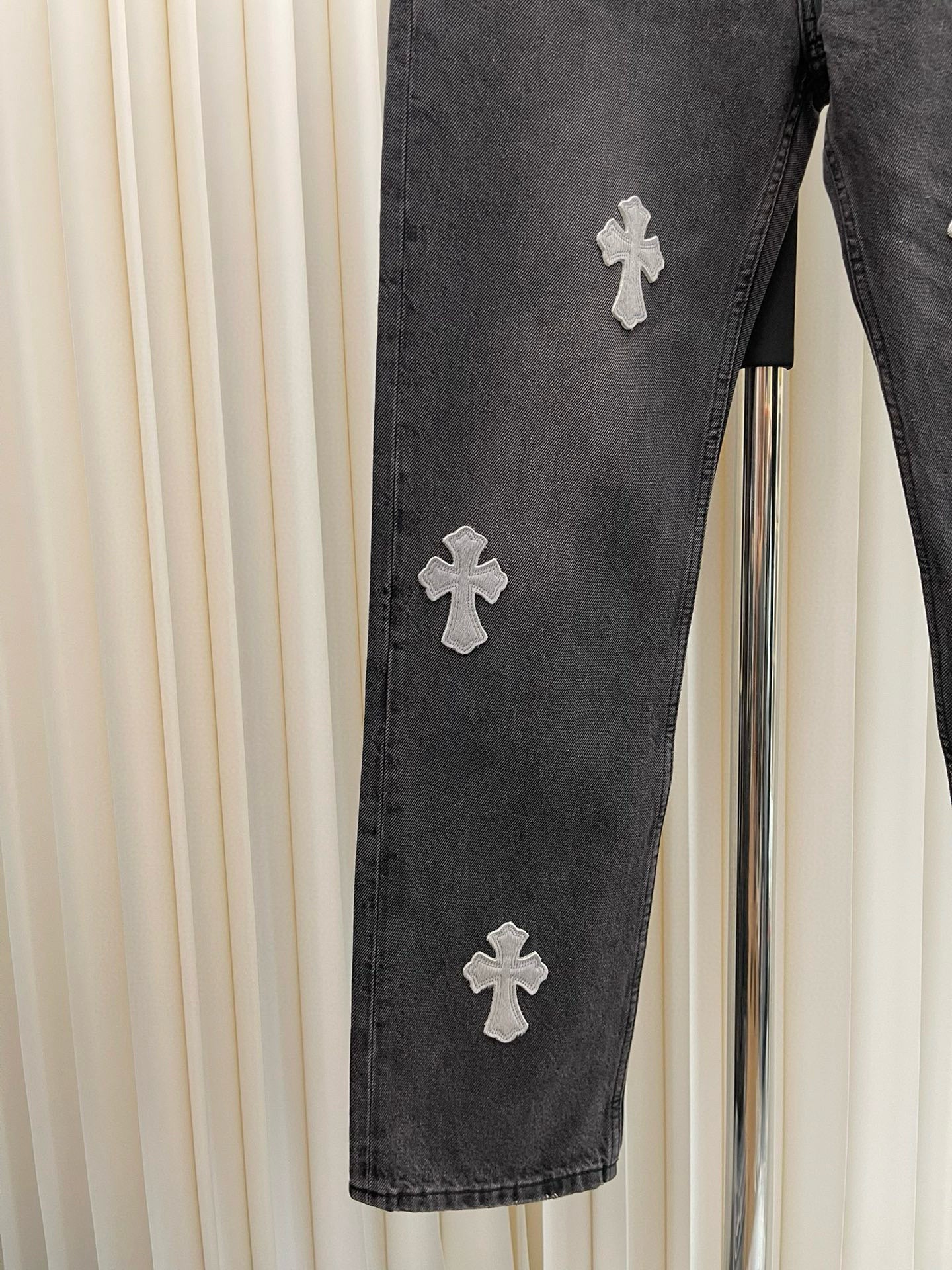 Jean Chrome noir / grey croix