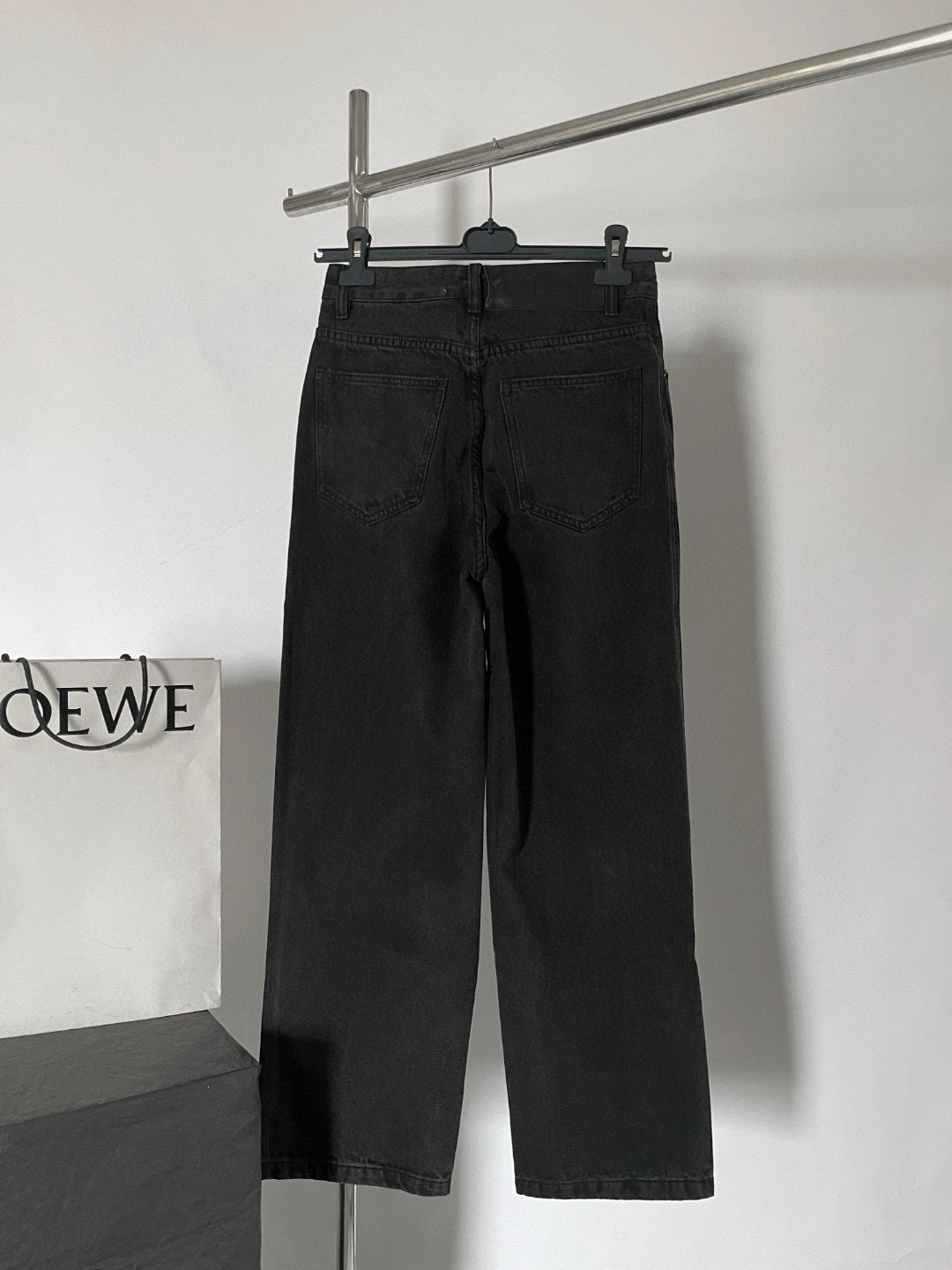 Jean baggy anagram Loew 10/10