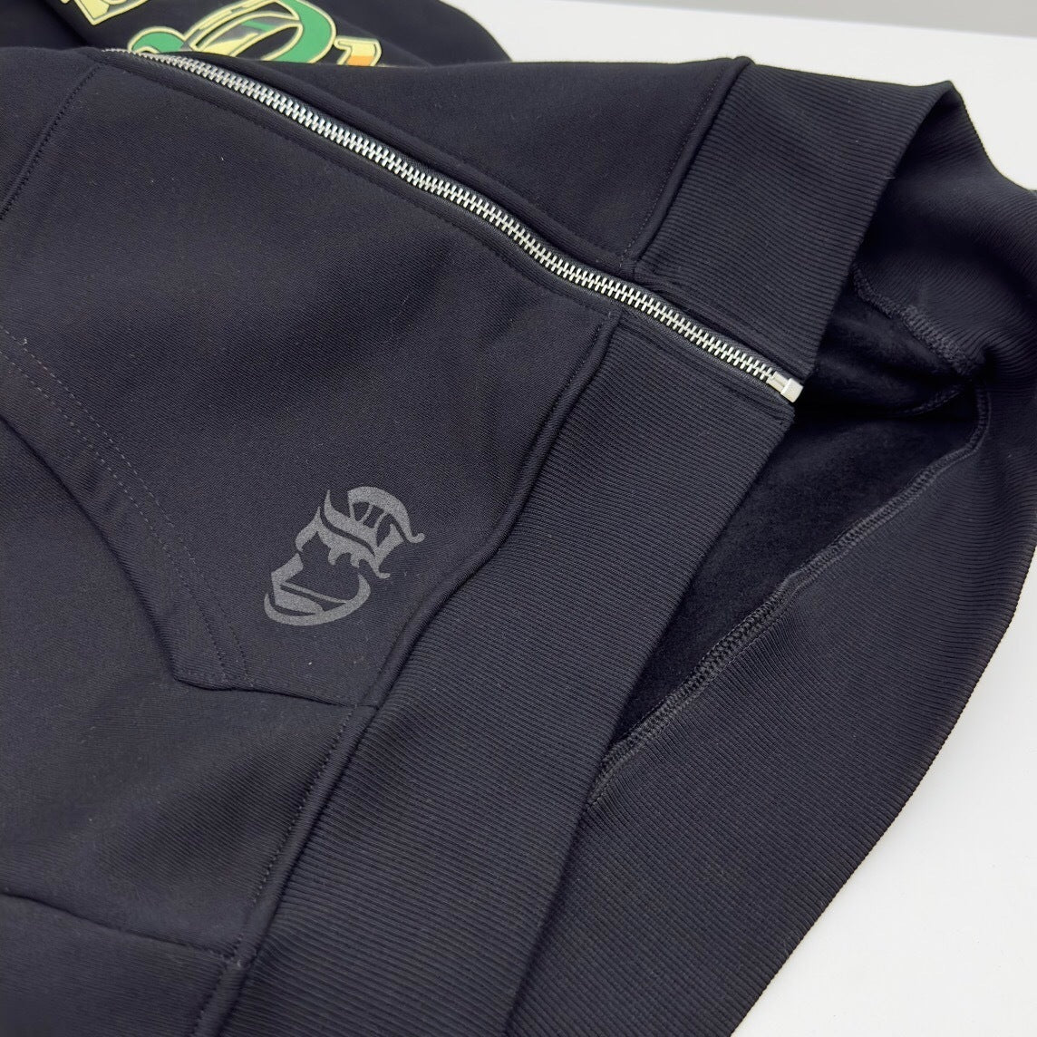 Sweat chrome military green