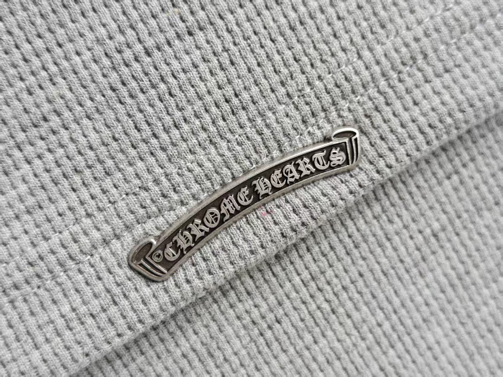 T shirt long sleeves grey