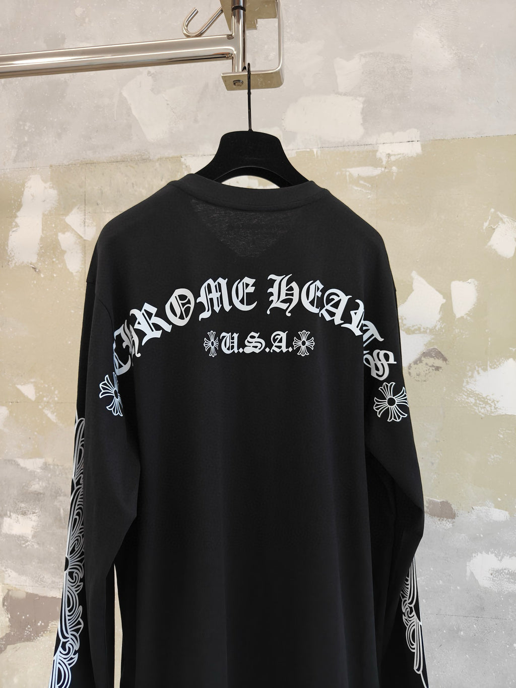 Long sleeves chrome black bouton argenté