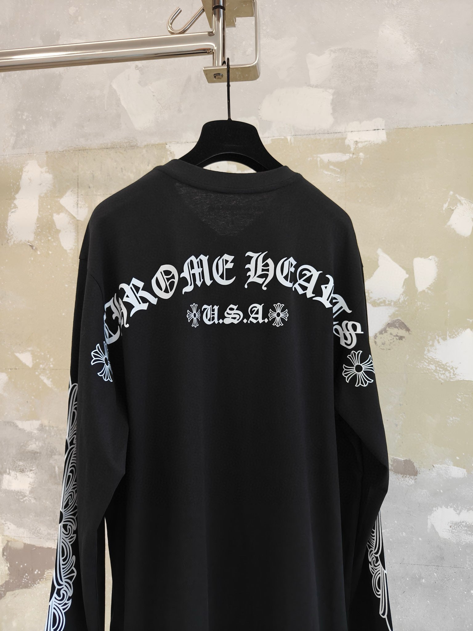 Long sleeves chrome black bouton argenté