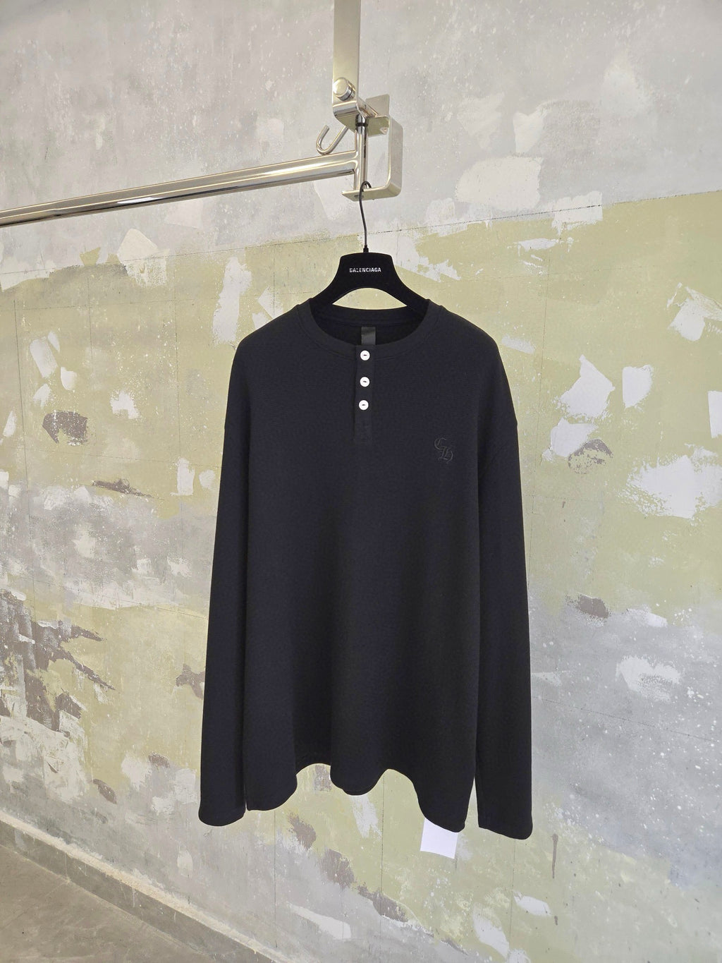 T shirt long sleeves black