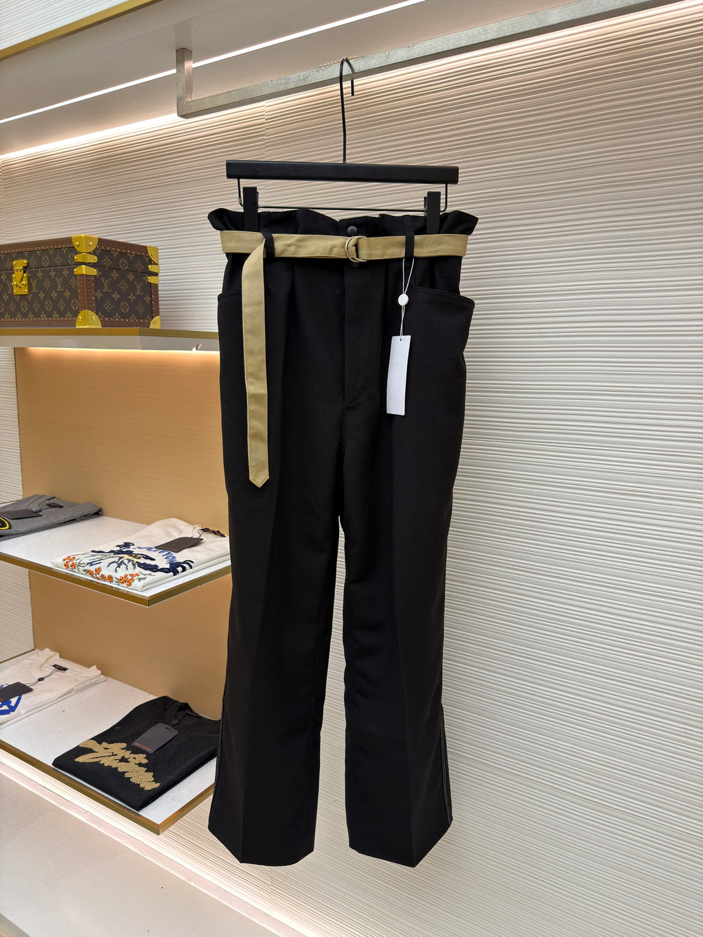 Pantalon en laine Maison Marg