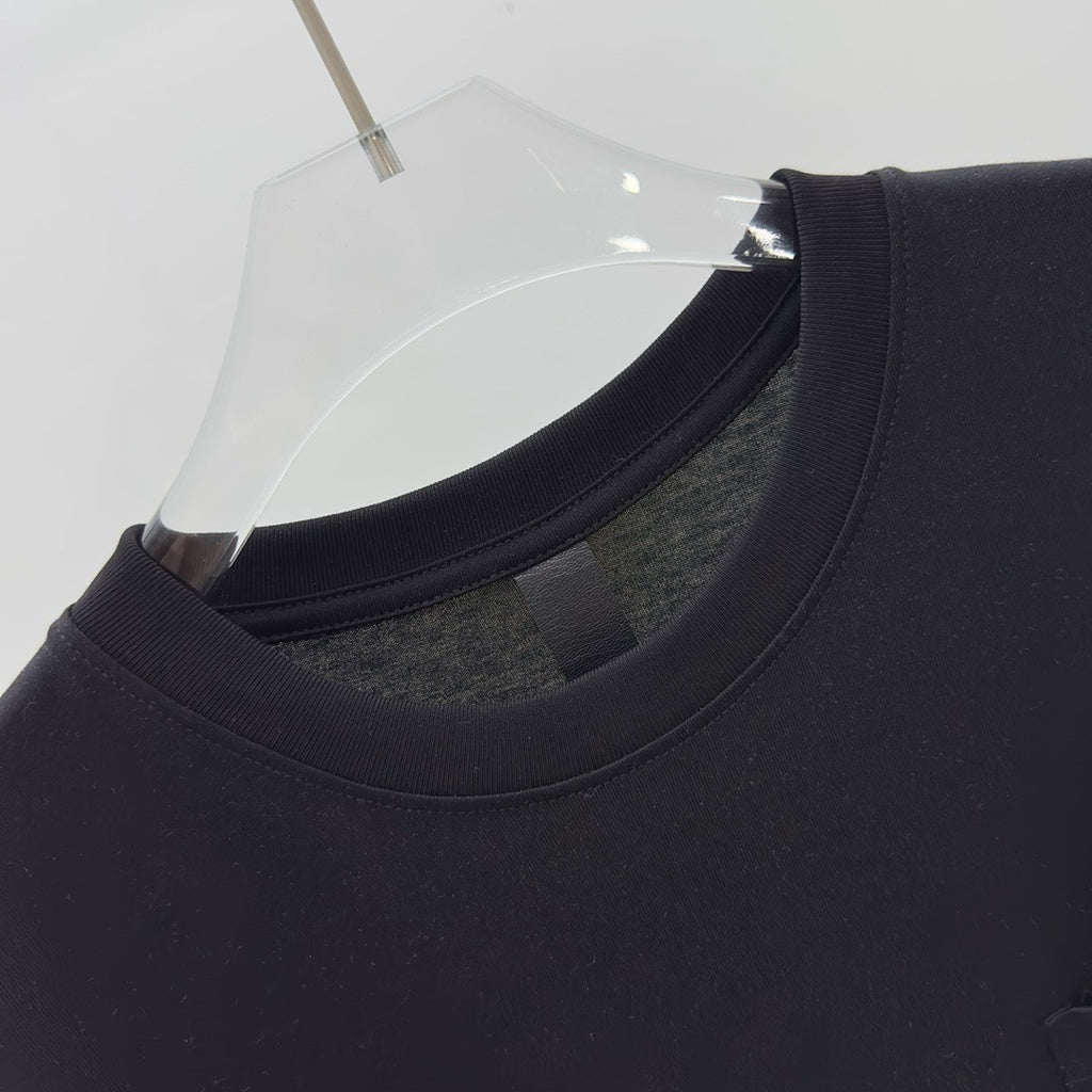 T shirt  Chrome black  grey