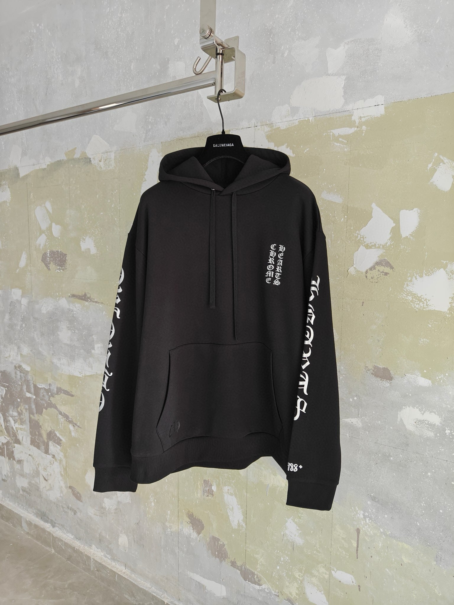 Sweat chrome noir / blanc