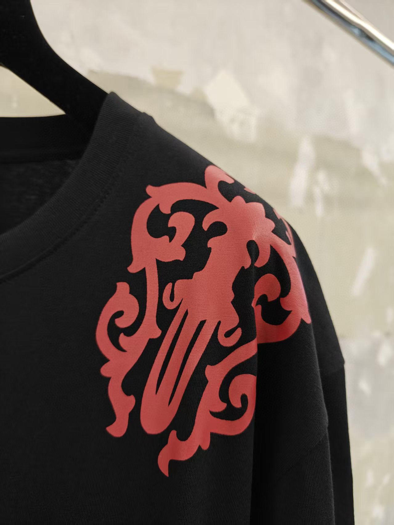 T shirt chrome noir et orange