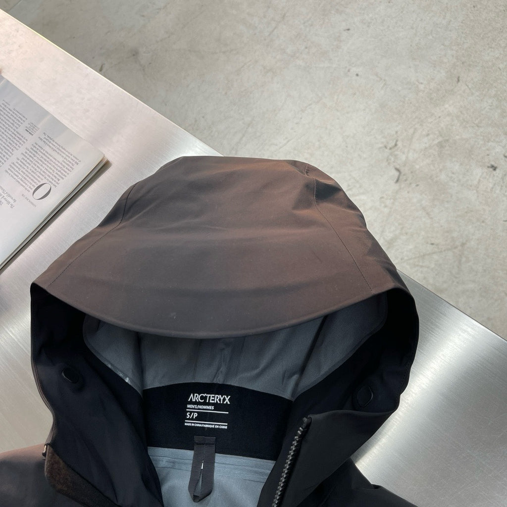 Veste  Arc tryx  Gore tx Vert noir doré