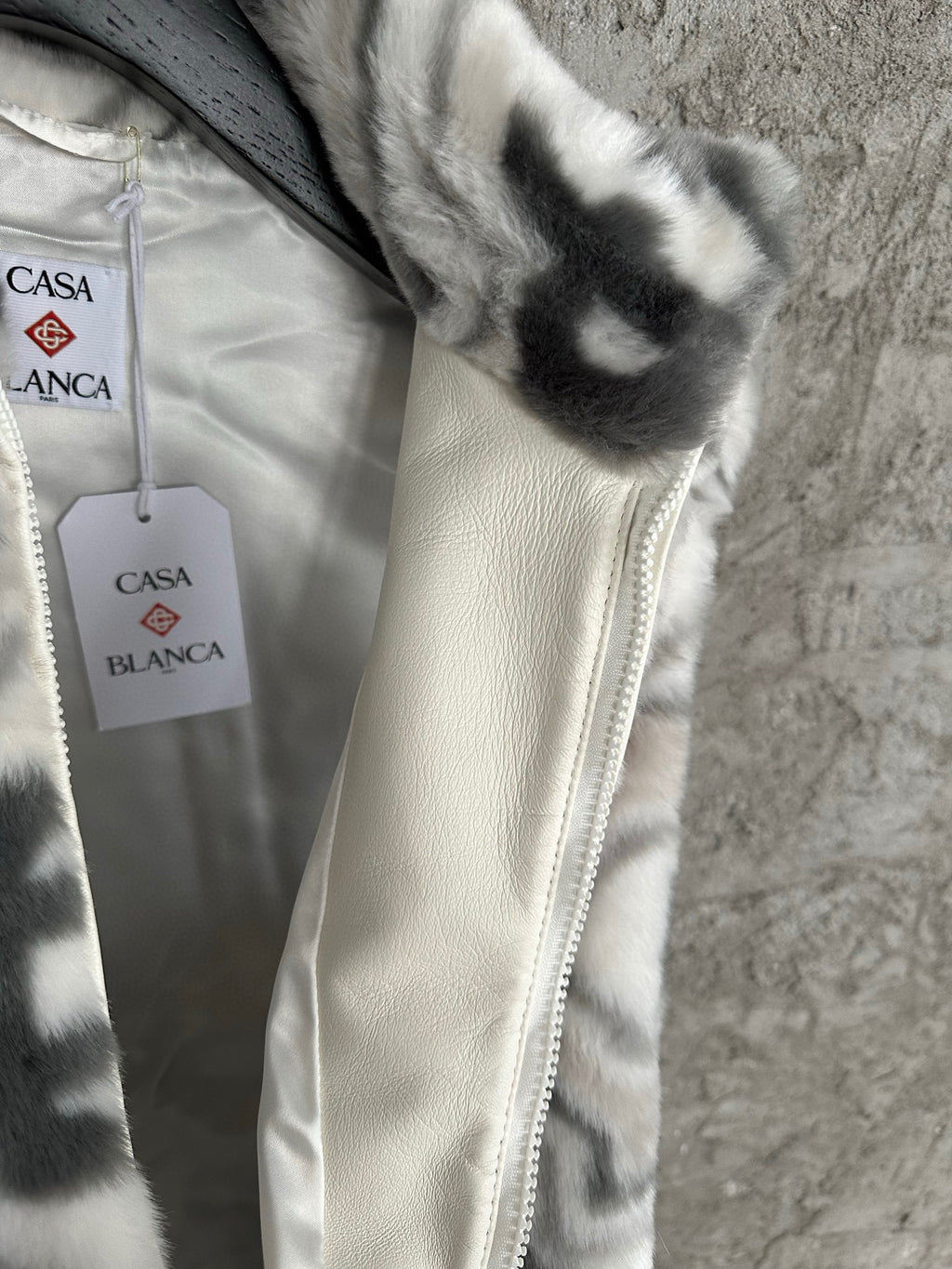 Gilet sans manche Monogram Casa