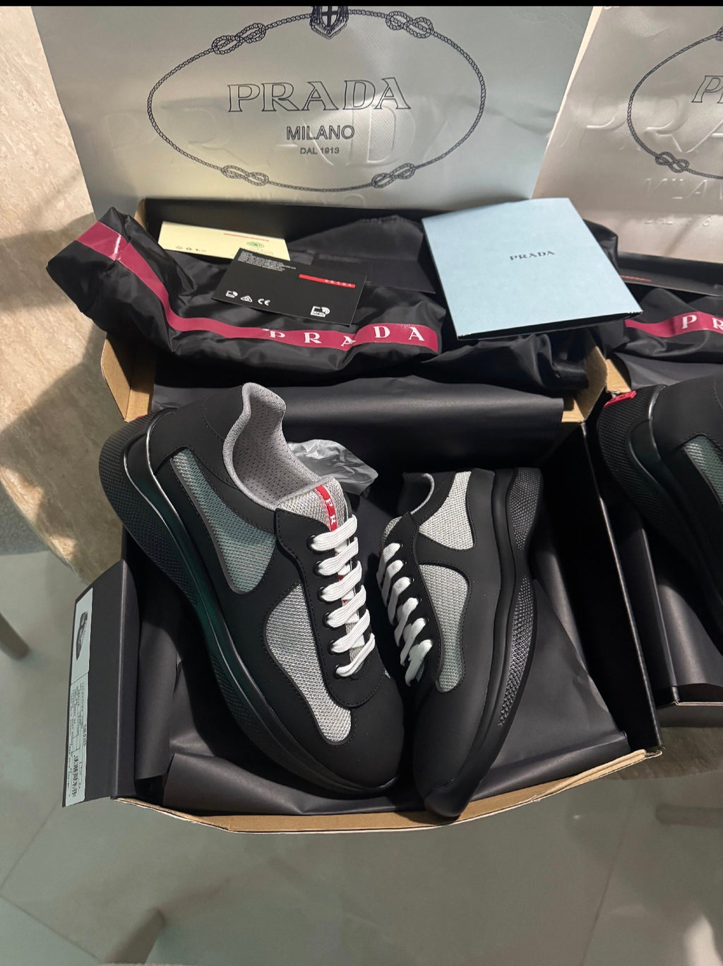 Sneakers america S Cup Black and White édition Gomme V3S