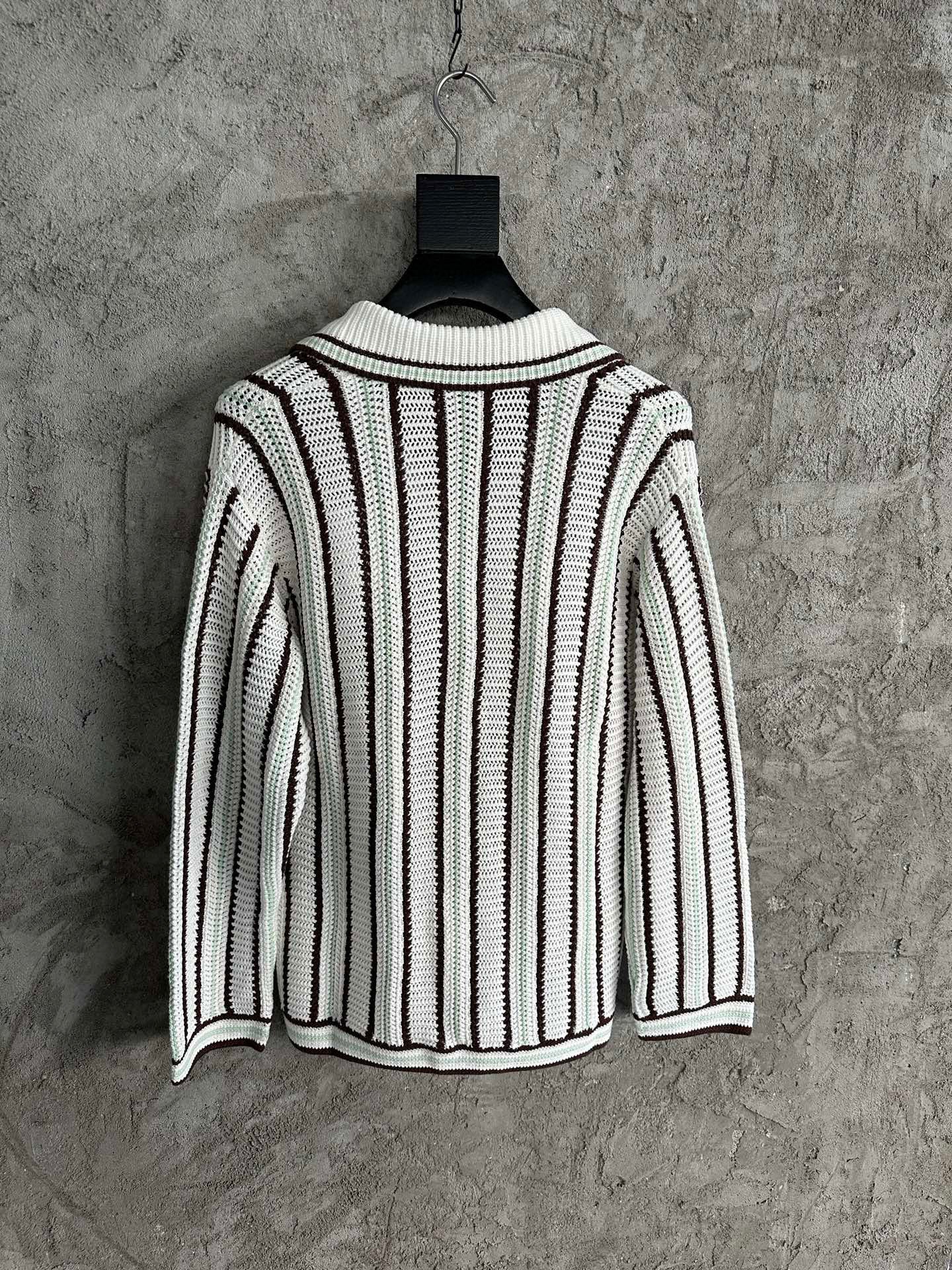 Casa B CHEMISE À MANCHES LONGUES EN CROCHET