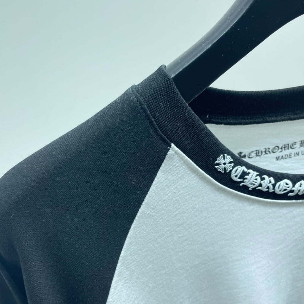 T shirt  Chrome white  black   sleeve