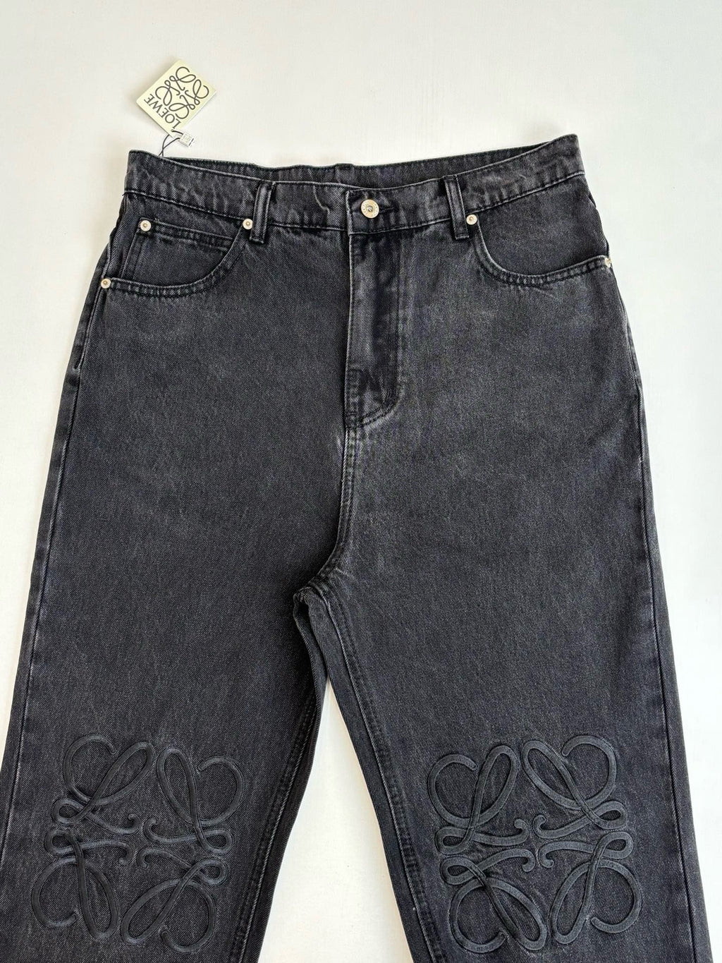 Jean Baggy anagramme black Loew